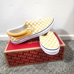Checkered Off the Wall Slip On Vans Yellow White Size 11 Mens